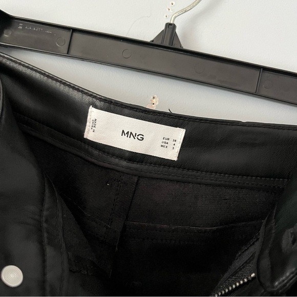 Mango MNG Lille Black Vegan Faux Leather Seamed Straight Leg Trouser Pants Sz 4 - Picture 10 of 16